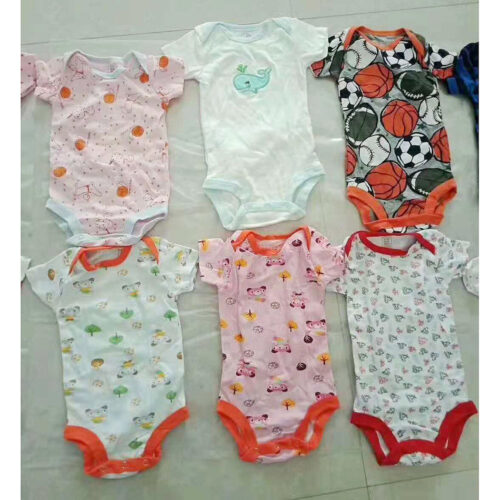 Wholesale Carter's baby rompers stocklot in various printing designs